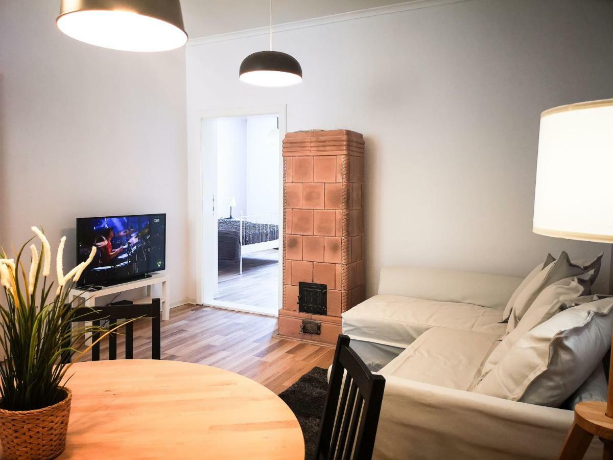 Filinhome Stefanovica Suite 8 Novi Sad Exterior foto
