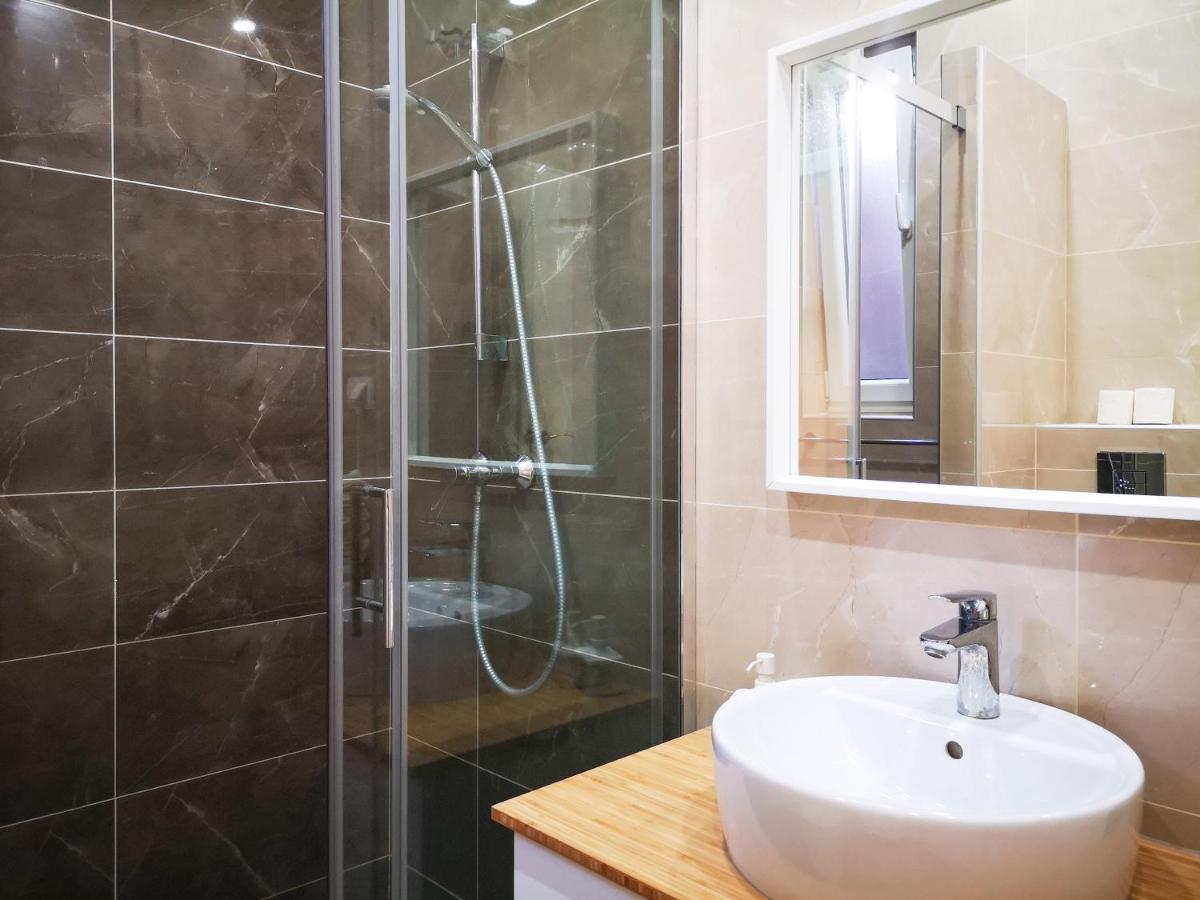 Filinhome Stefanovica Suite 8 Novi Sad Exterior foto